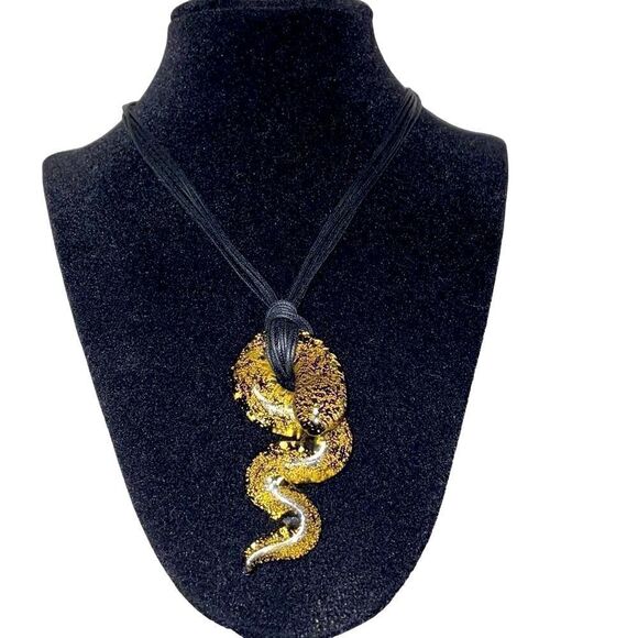 Antica Murrina hand crafted Venetian Glass serpentine pendant necklace - Picture 1 of 11